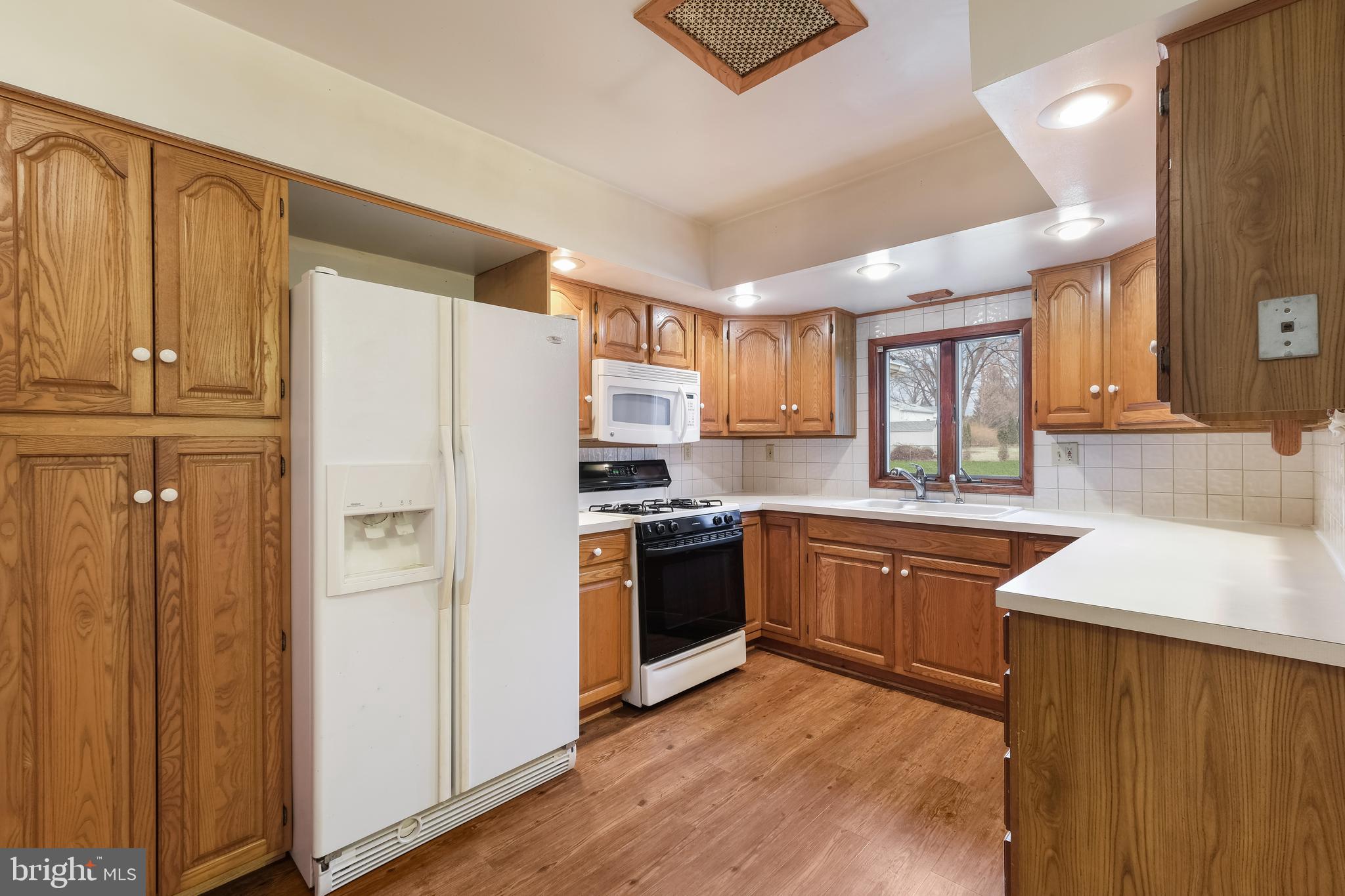 124 Cherokee Road Doylestown, PA 18901 - Photo 18 of 28 Gallery Image 18
