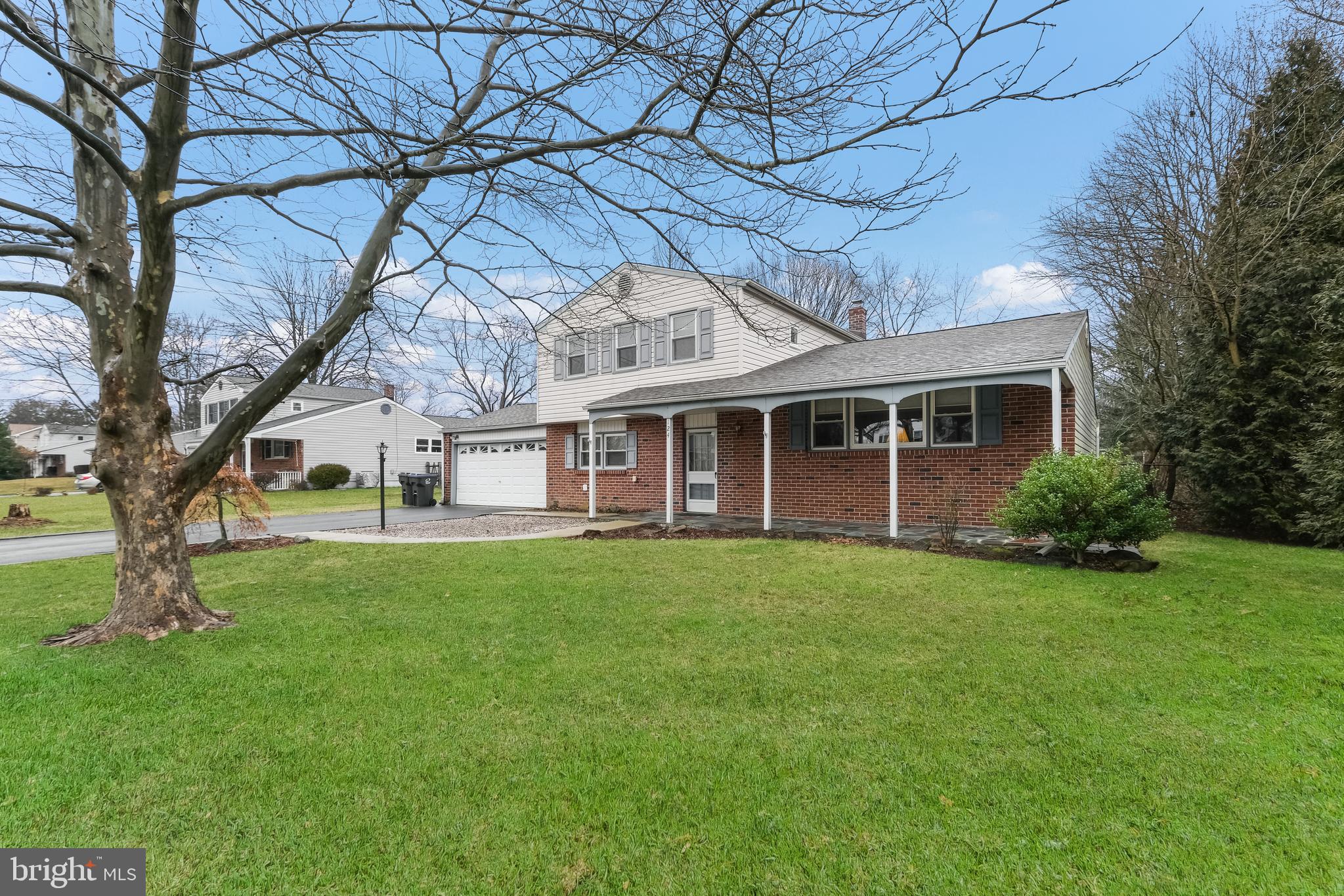 124 Cherokee Road Doylestown, PA 18901 - Photo 10 of 28 Gallery Image 10