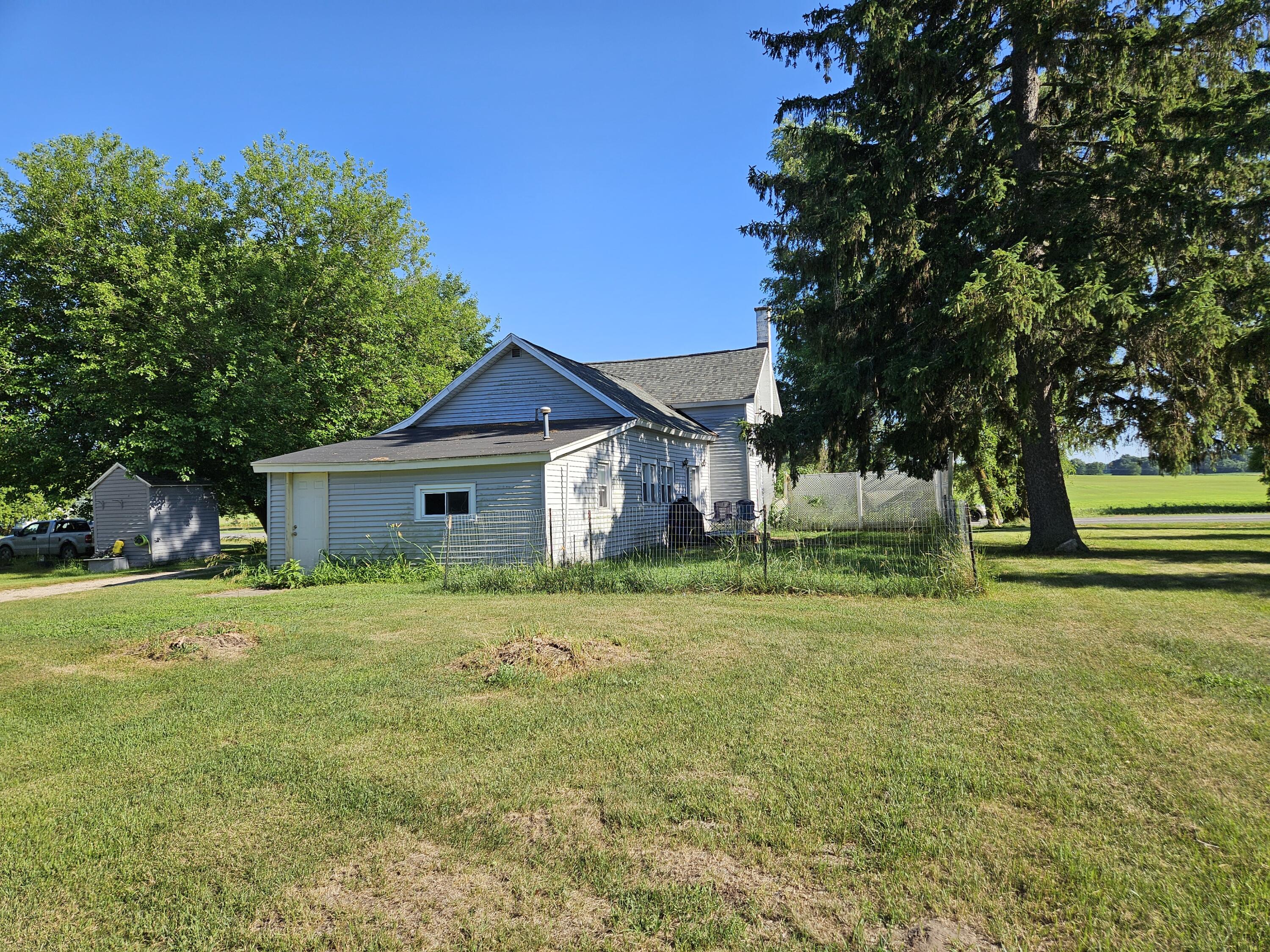 8991 West 1 Mile Road Hesperia, MI 49421 - Photo 5 of 41 20250701_182230