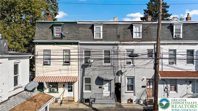 $1,700 | 409 North Bryan Street, Allentown, PA 18102