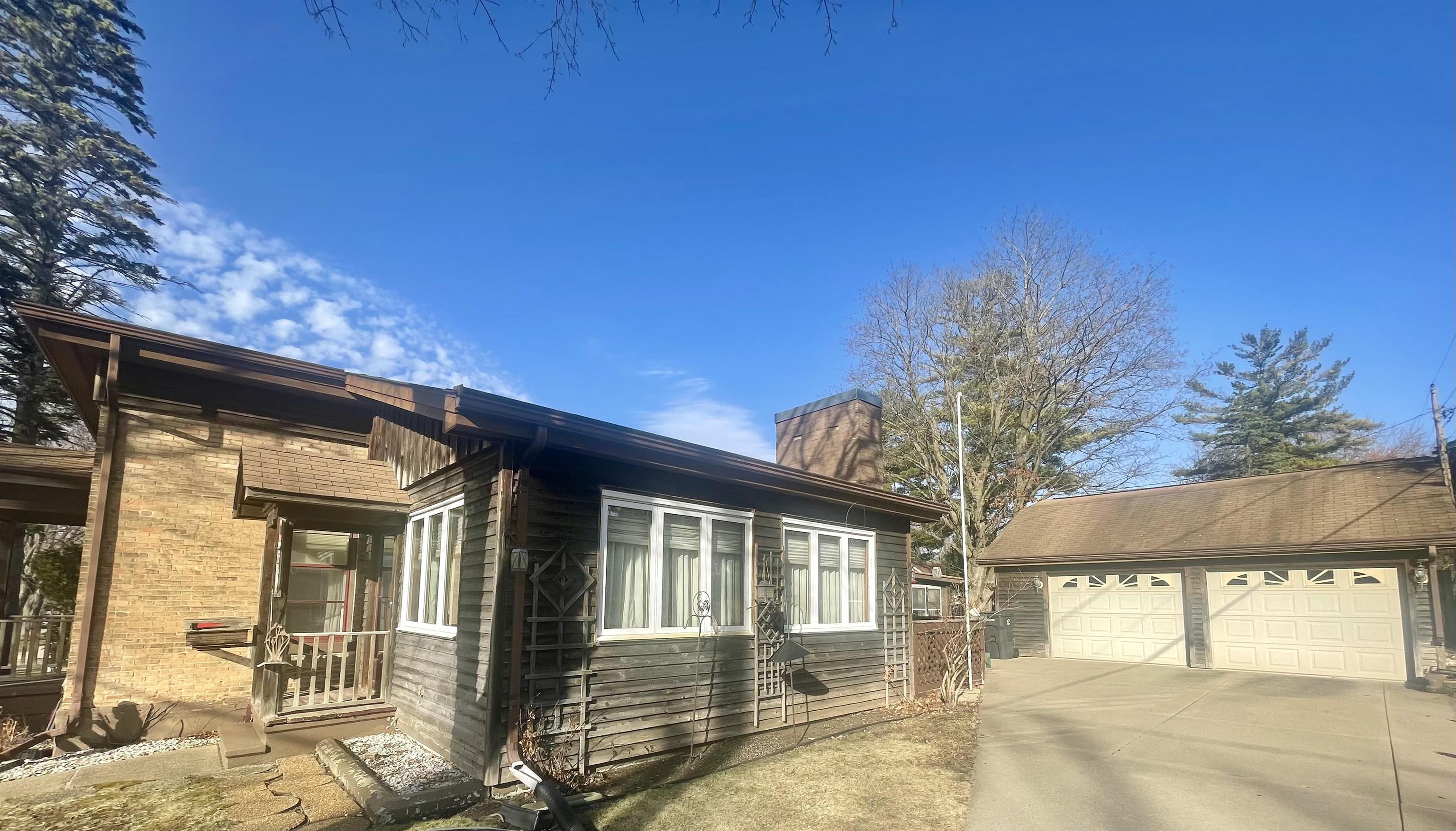 208 North Capron Street Berlin, WI 54923 - Photo 25 of 38