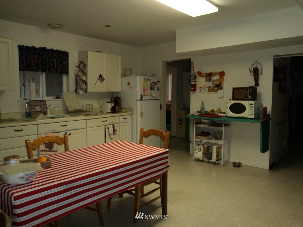 8031 Ham Road Custer, WA 98240 - Photo 14 of 15