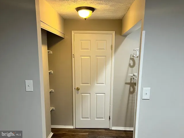 a view of empty room