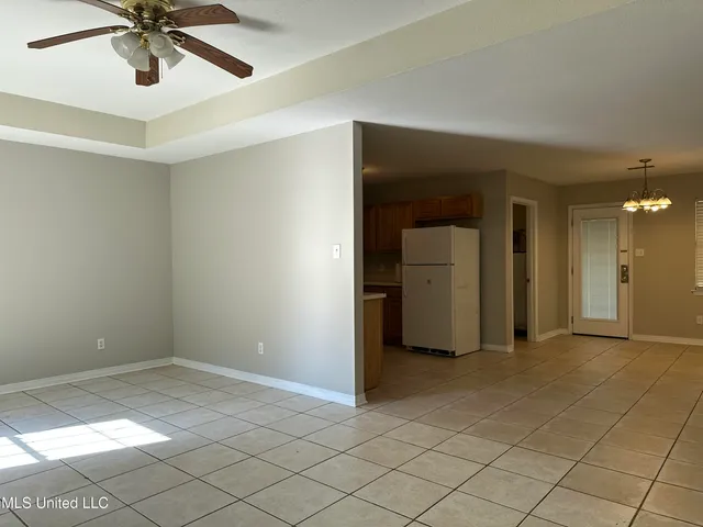 $1,525 | 1113 Dorothy Street, Ocean Springs, MS 39564