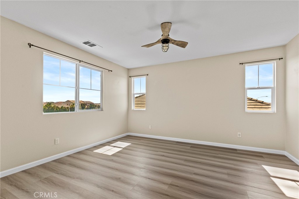 29985 Solardo Drive Menifee, CA 92585 - Photo 16 of 63