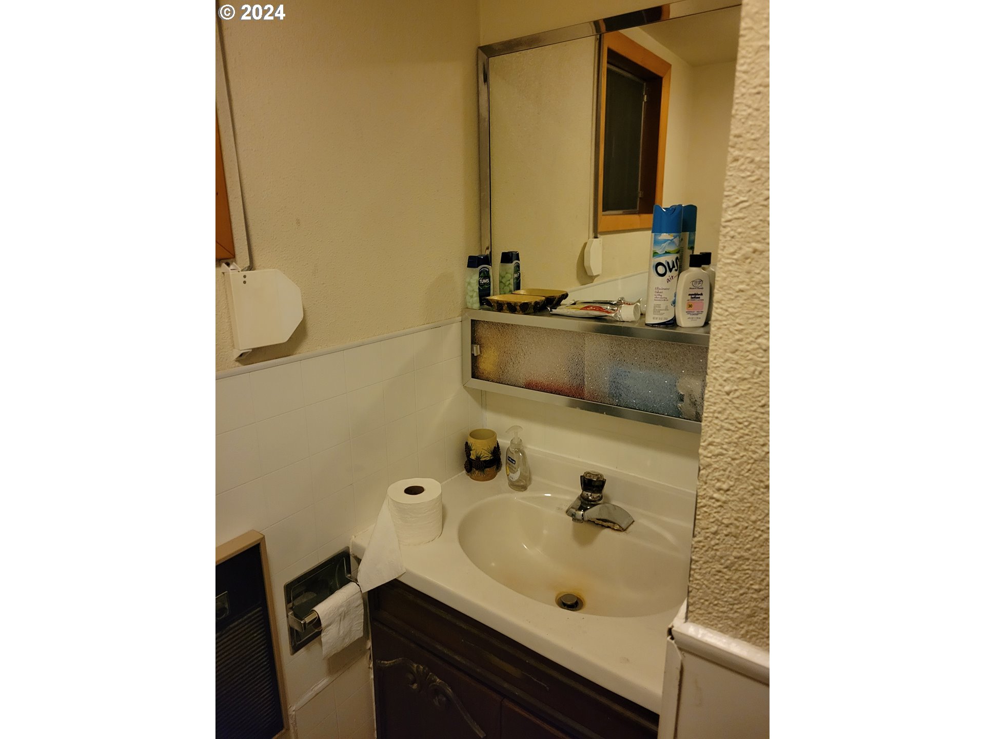 642 Cannavinna Road Carson, WA 98610 - Photo 9 of 36