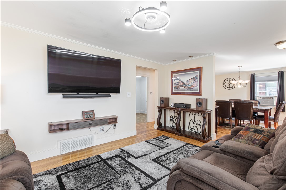 138 Becker Avenue East Providence, RI 02915 - Photo 17 of 45