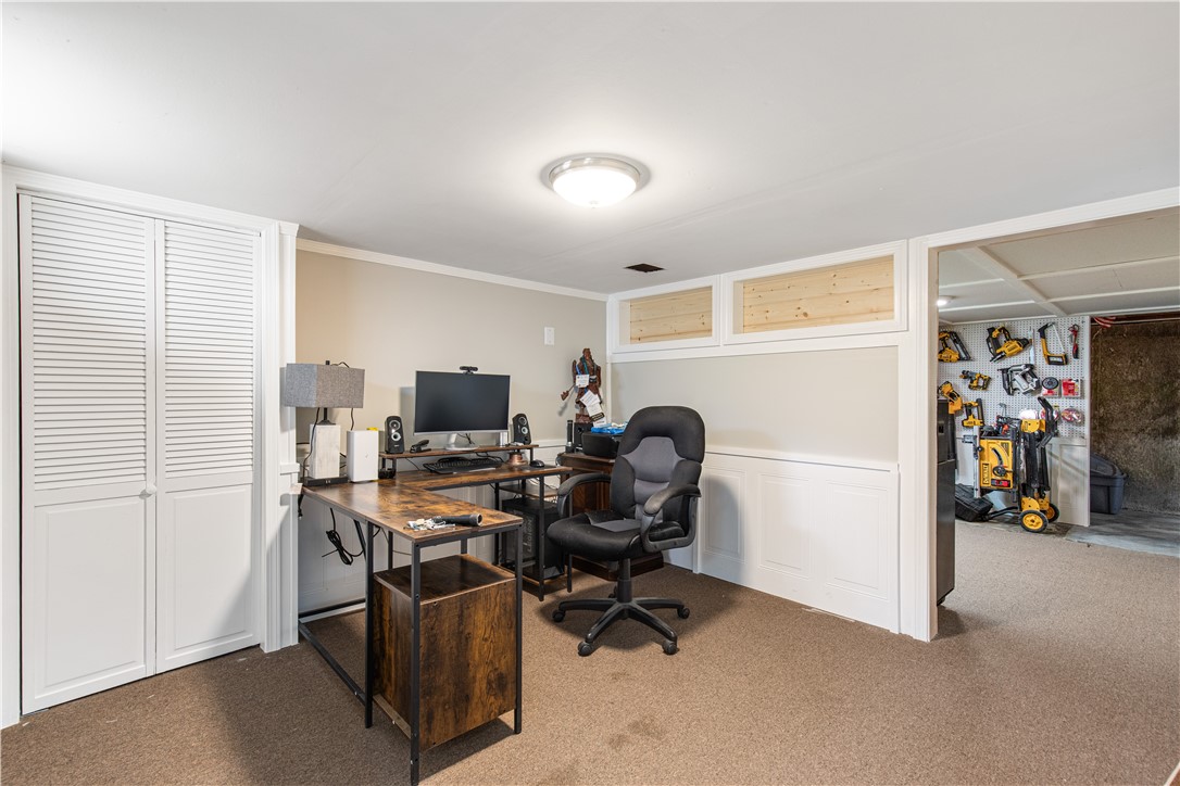 138 Becker Avenue East Providence, RI 02915 - Photo 34 of 45