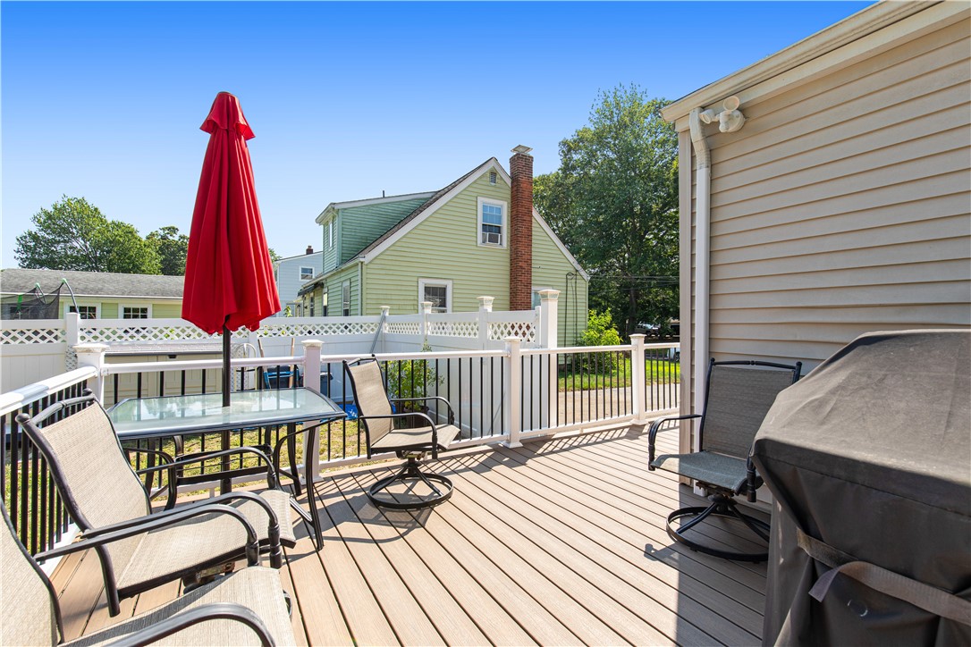 138 Becker Avenue East Providence, RI 02915 - Photo 36 of 45