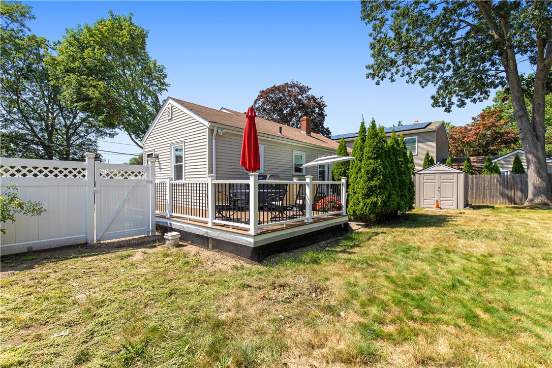 138 Becker Avenue East Providence, RI 02915 - Photo 39 of 45