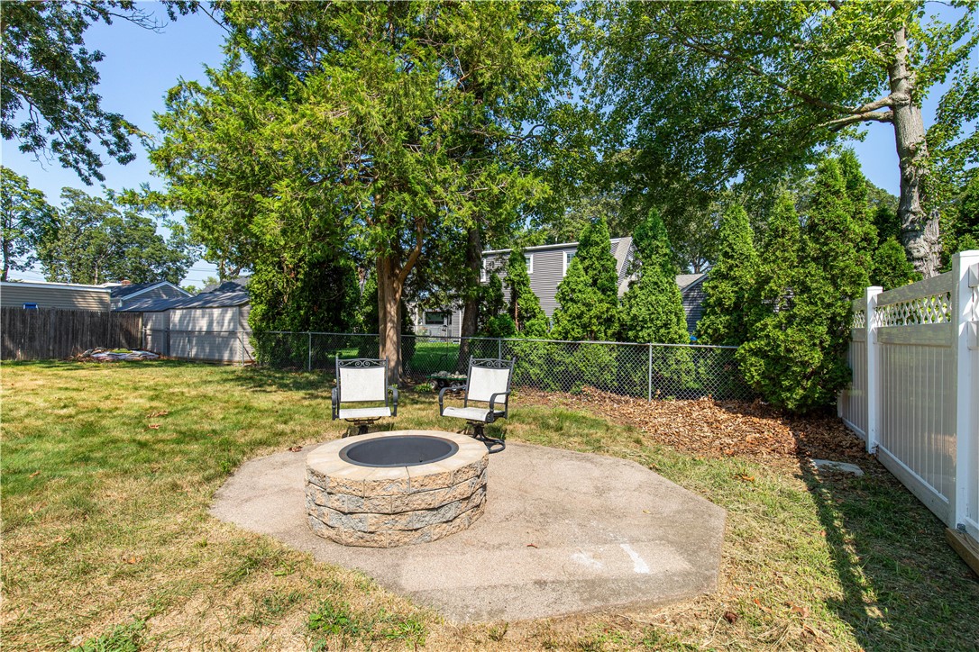 138 Becker Avenue East Providence, RI 02915 - Photo 41 of 45