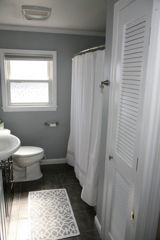 85 Falmouth Road Chicopee, MA 01020 - Photo 13 of 28 Gallery Image 13