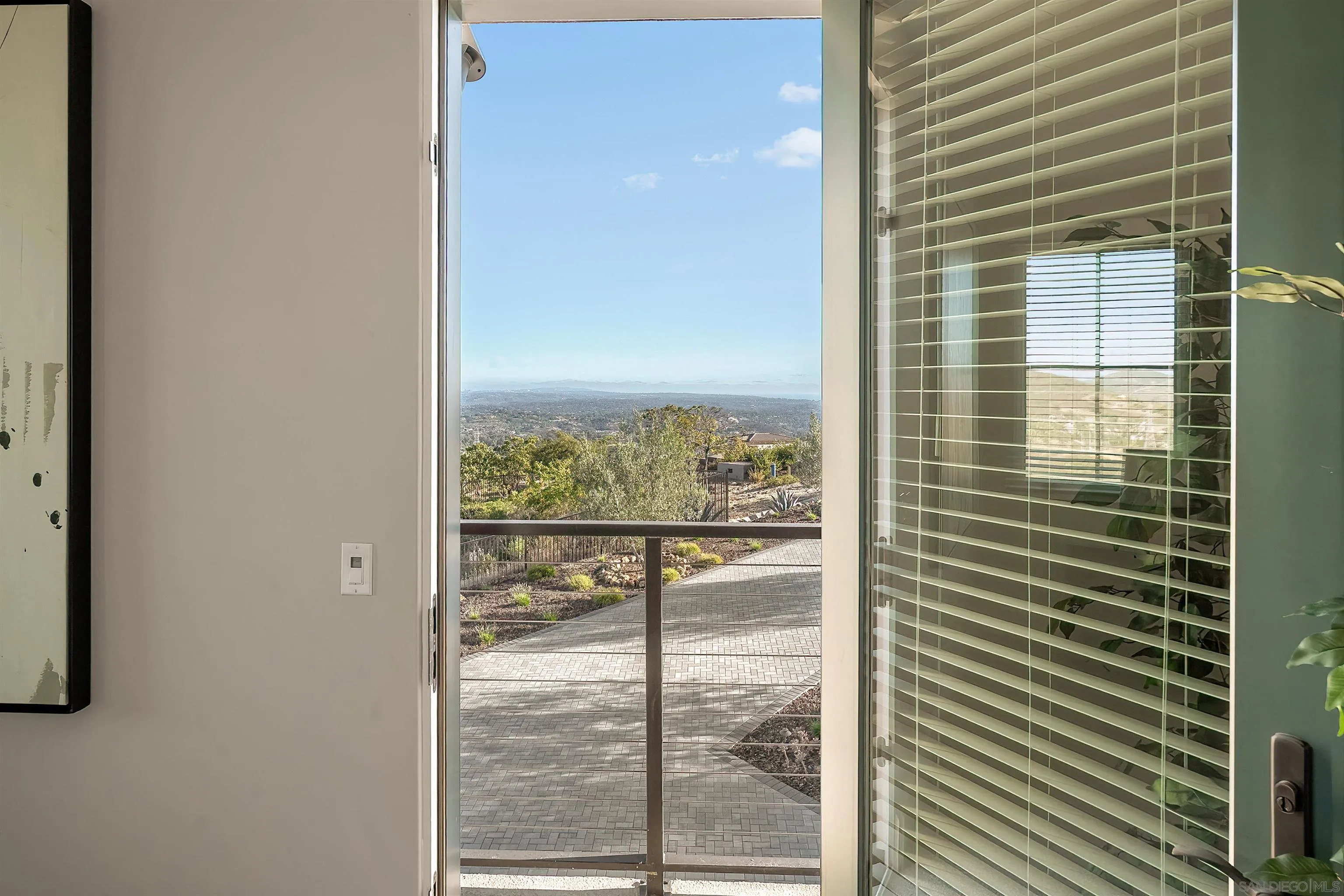 3947 Rancho Summit Drive Encinitas, CA 92024 - Photo 40 of 50 Gallery Image 40