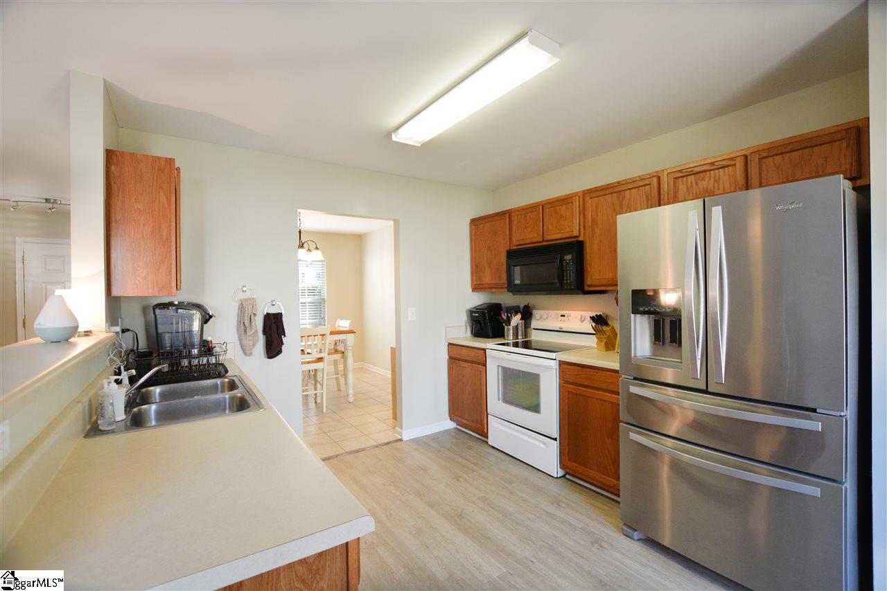 7 Single Oak Court Fountain Inn, SC 29644 - Photo 8 of 27 Gallery Image 8
