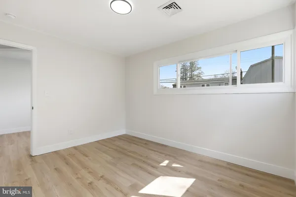 $520,000 | 110 Deep Dale Drive East, Levittown, PA 19056