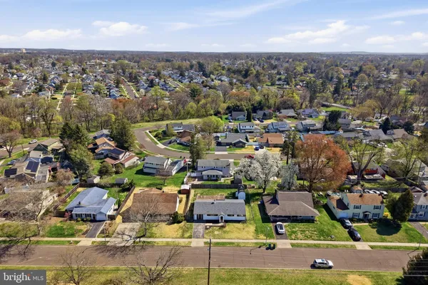 $520,000 | 110 Deep Dale Drive East, Levittown, PA 19056