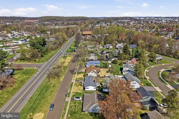 $520,000 | 110 Deep Dale Drive East, Levittown, PA 19056