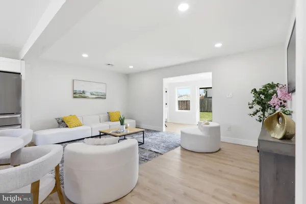 $520,000 | 110 Deep Dale Drive East, Levittown, PA 19056