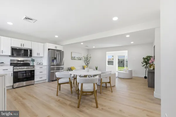 $520,000 | 110 Deep Dale Drive East, Levittown, PA 19056