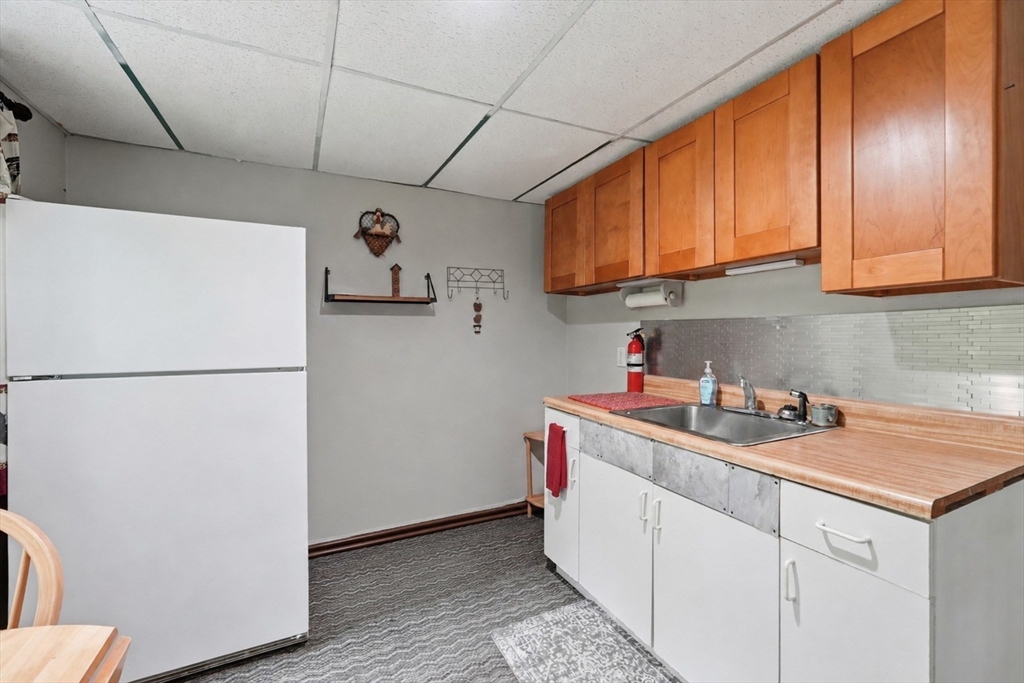 39 North Common Road Westminster, MA 01473 - Photo 32 of 37