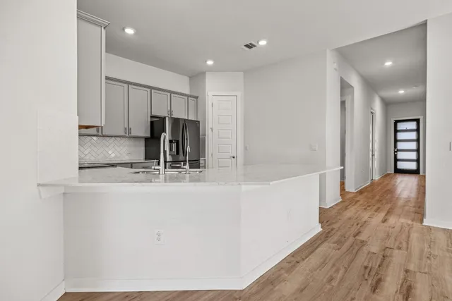 $2,195 | 1120 Bear Track Loop, Georgetown, TX 78628