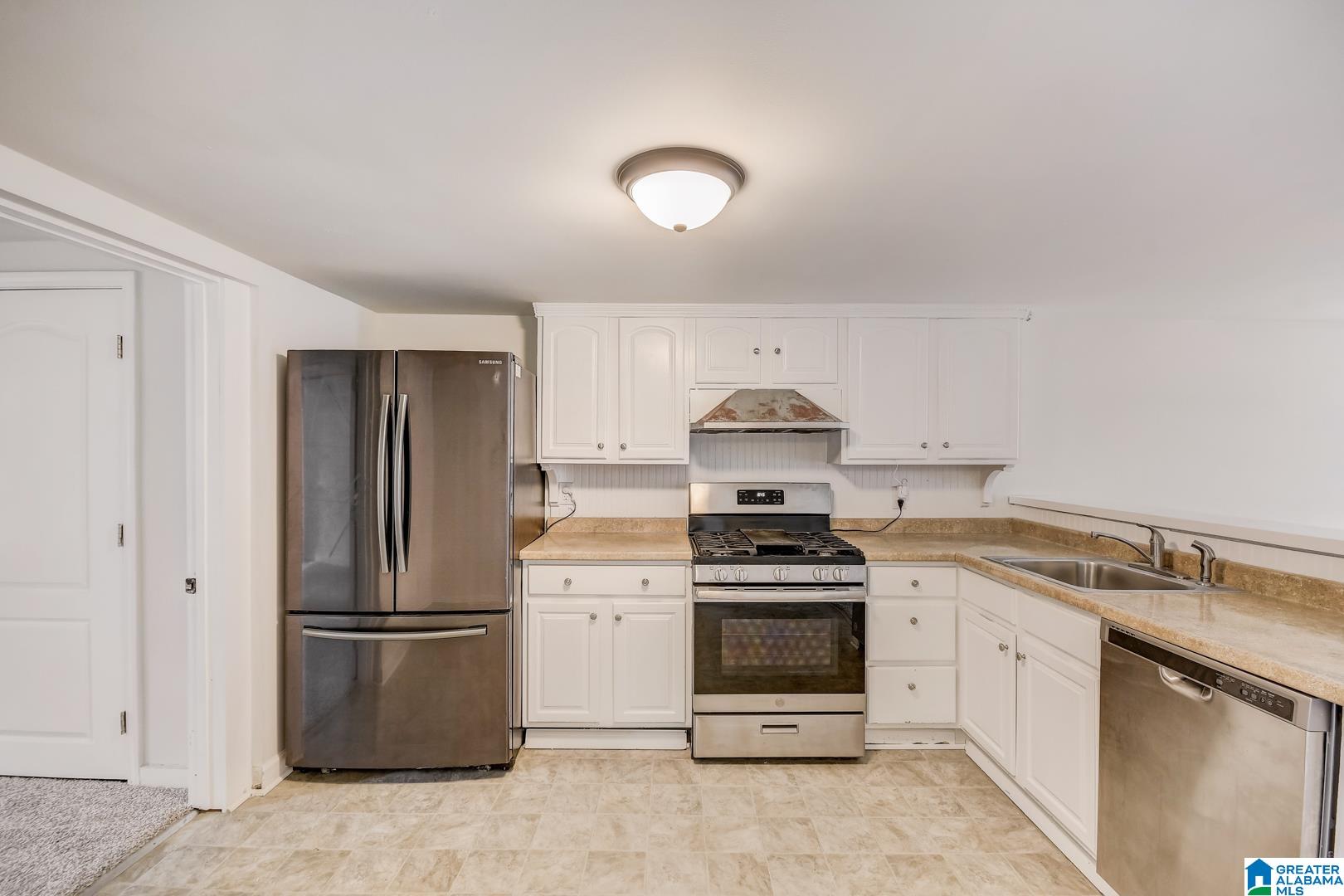917 4th Avenue Southwest Alabaster, AL 35007 - Photo 17 of 26