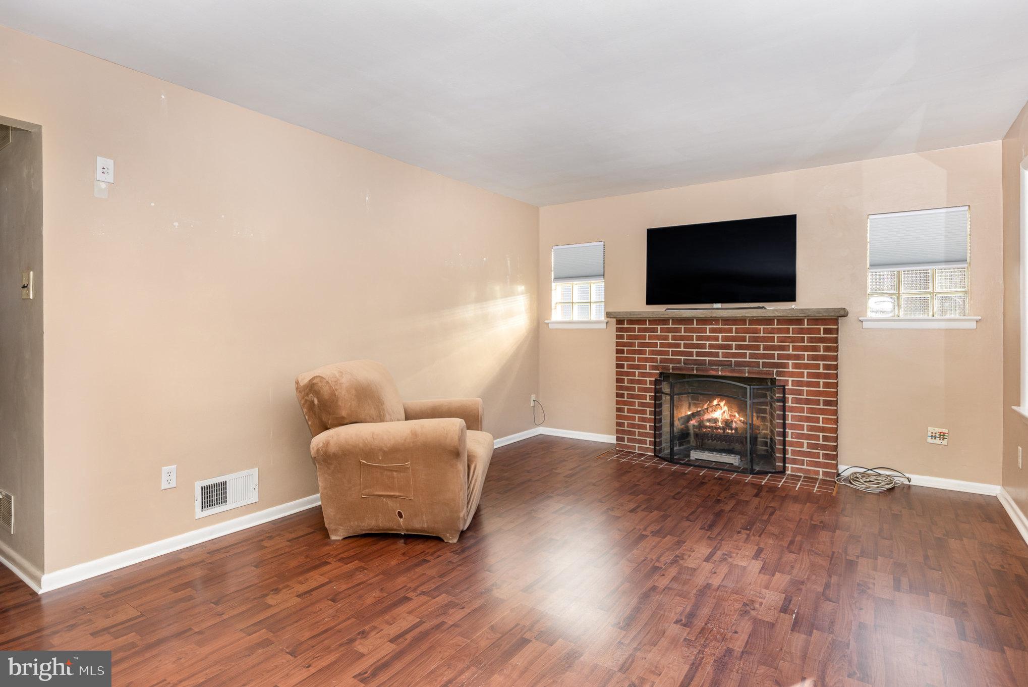 2385 Derry Road York, PA 17408 - Photo 8 of 24