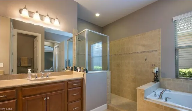 $7,500 | 8198 Valiant Drive, Naples, FL 34104