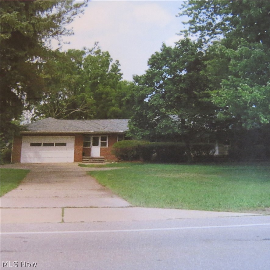 44800 Middle Ridge Road Amherst, OH 44001 - Photo 1 of 3