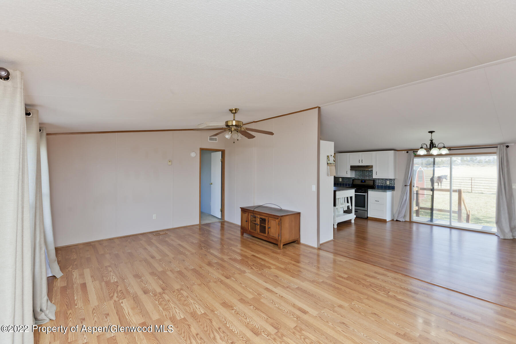 2048 45 1/2 Road De Beque, CO 81630 - Photo 9 of 29 _MG_2455