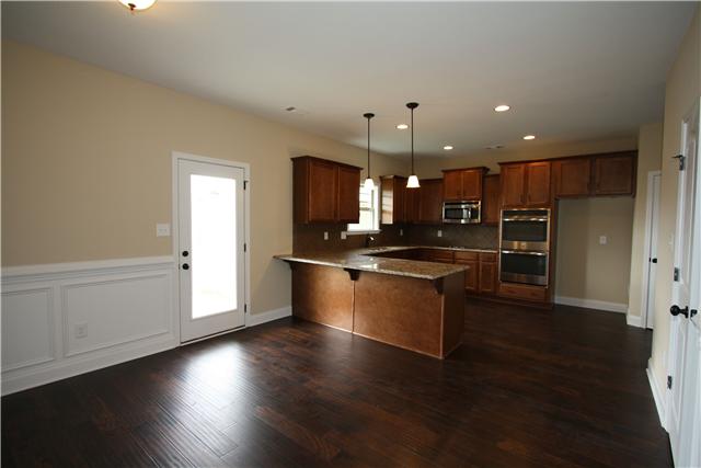 2623 Elam Road Murfreesboro, TN 37127 - Photo 2 of 11