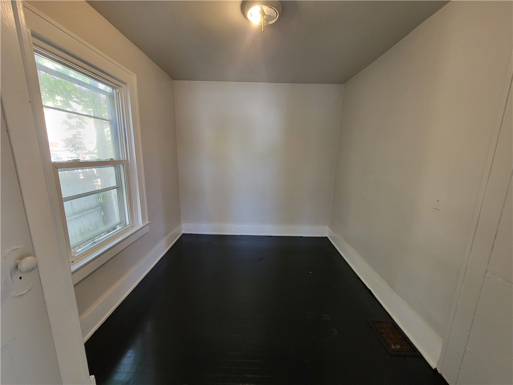 210 Dewey Avenue Rochester, NY 14608 - Photo 4 of 12