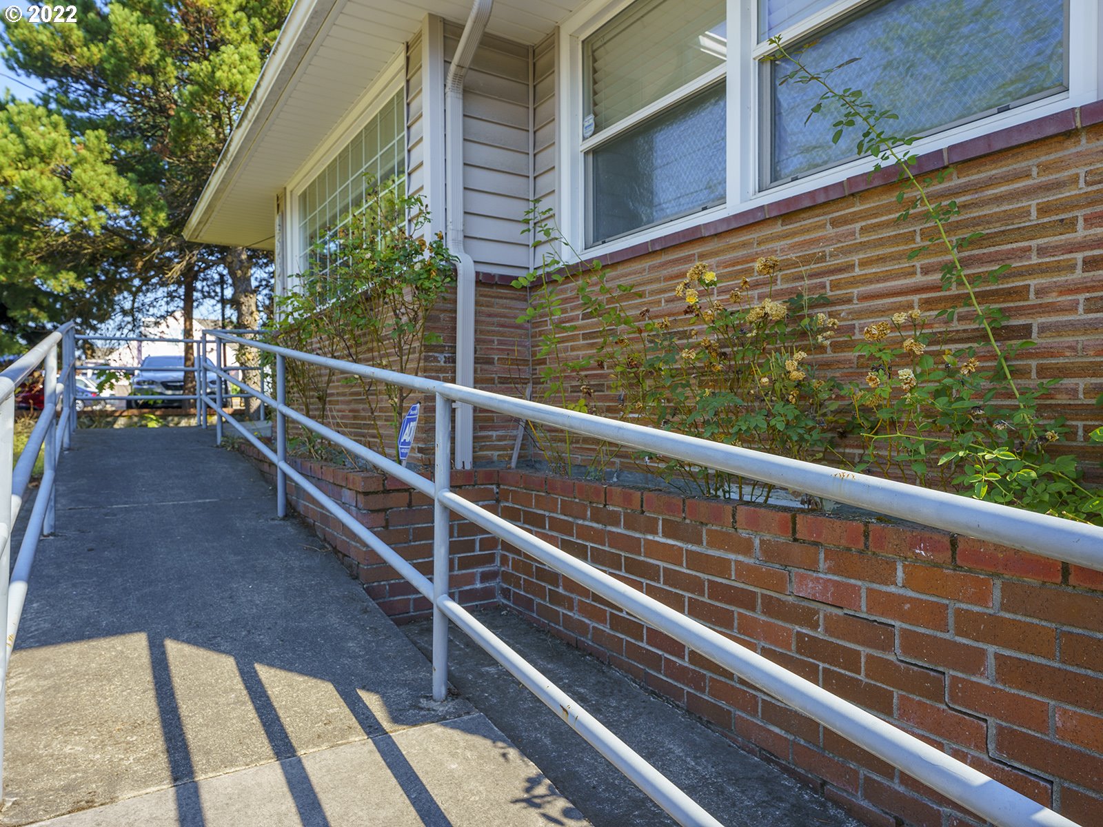 4530 Southwest 110th Avenue Beaverton, OR 97005 - Photo 3 of 32 a view of balcony with couch