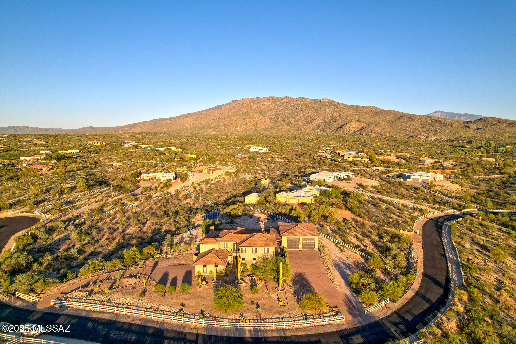 4775 Manning Camp Road Tucson, AZ 85730 - Photo 3 of 50