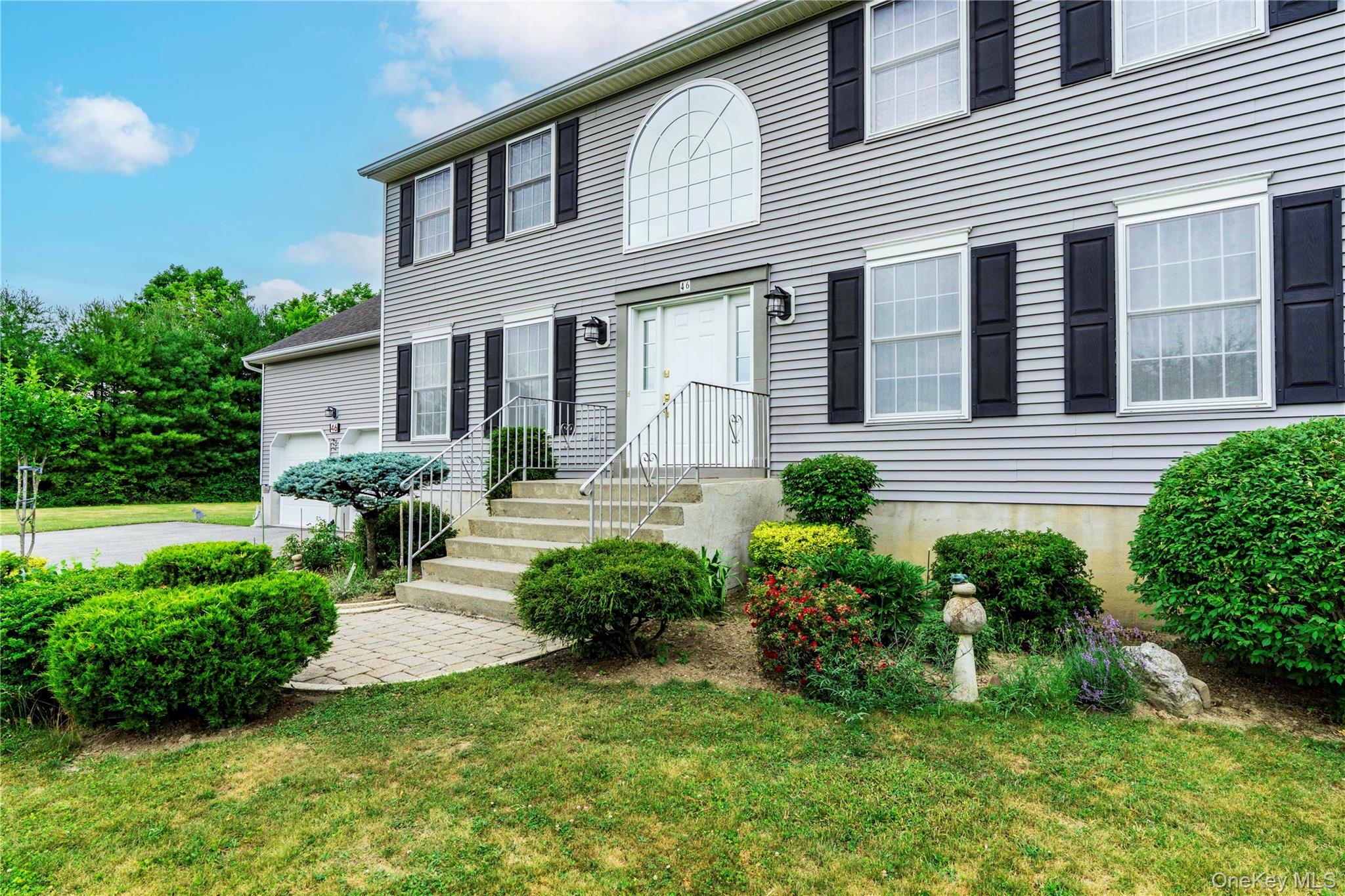 46 Wildflower Ridge Poughkeepsie, NY 12603 - Photo 3 of 39