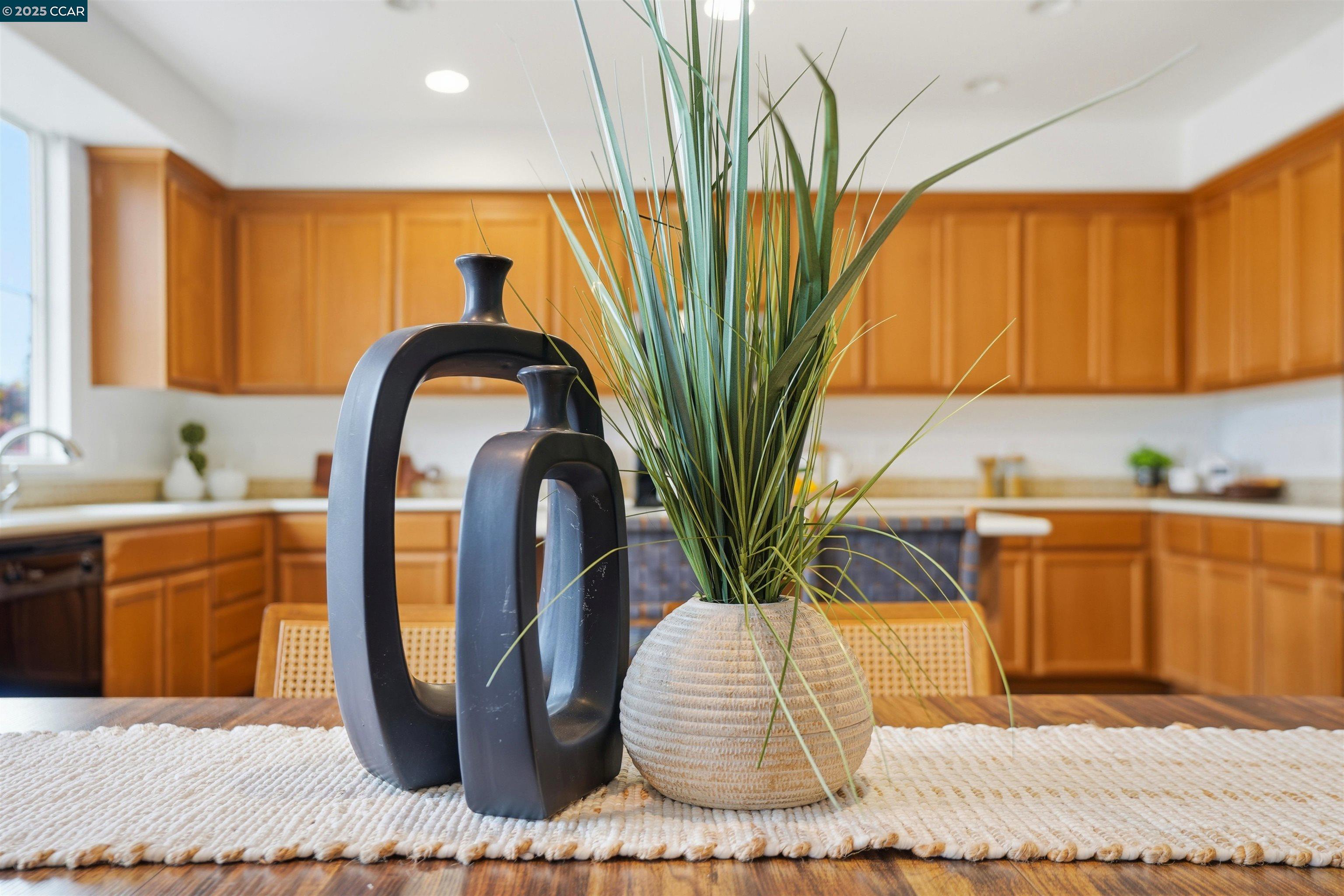 1312 Tapestry Lane Concord, CA 94520 - Photo 13 of 31