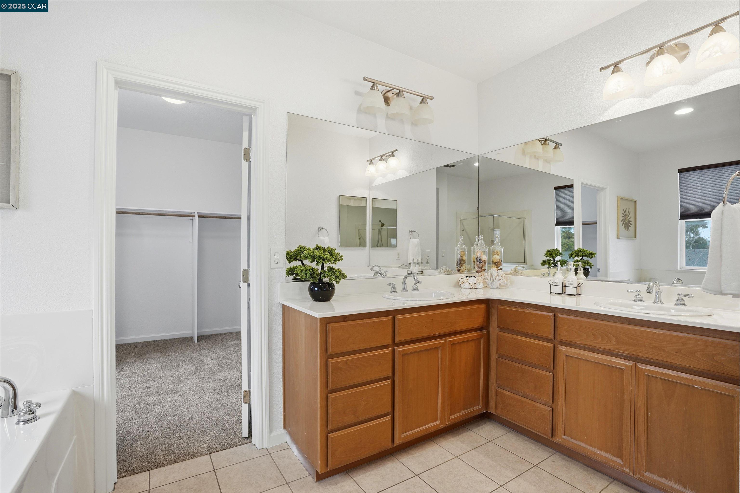 1312 Tapestry Lane Concord, CA 94520 - Photo 22 of 31