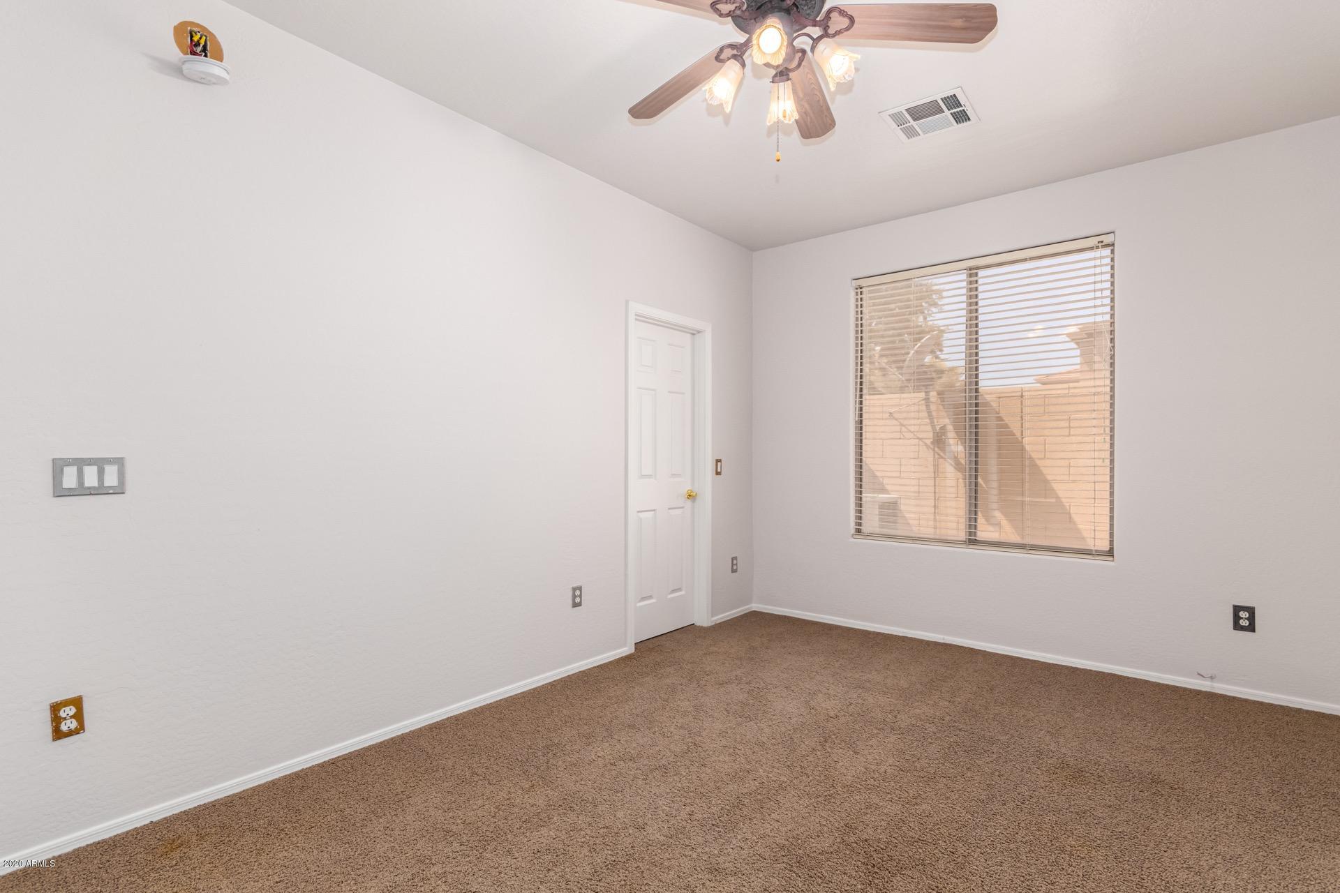 926 East Del Rio Street Gilbert, AZ 85295 - Photo 16 of 39 Bedroom 5 downstairs