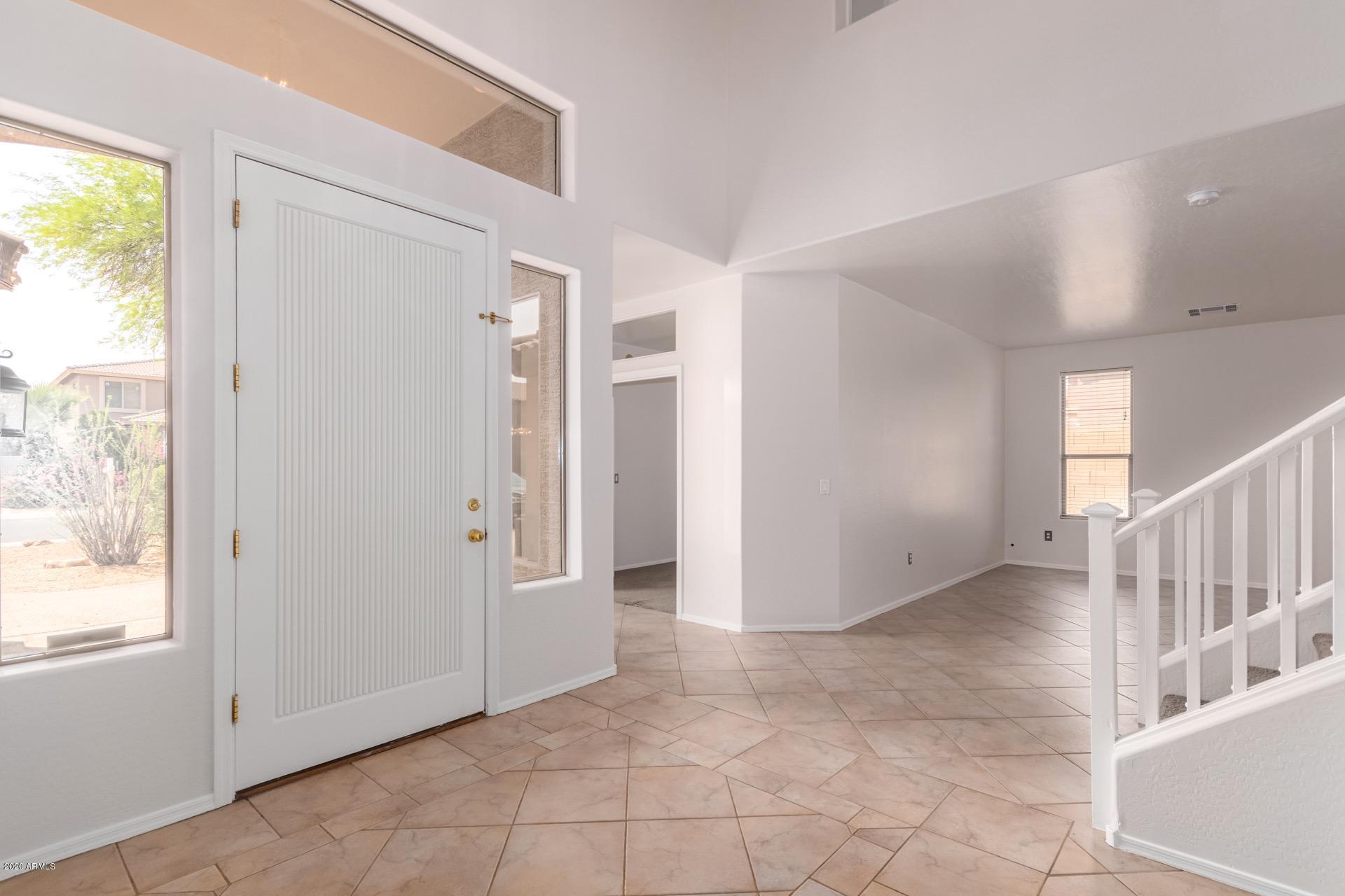 926 East Del Rio Street Gilbert, AZ 85295 - Photo 3 of 39 Front Door/Entry