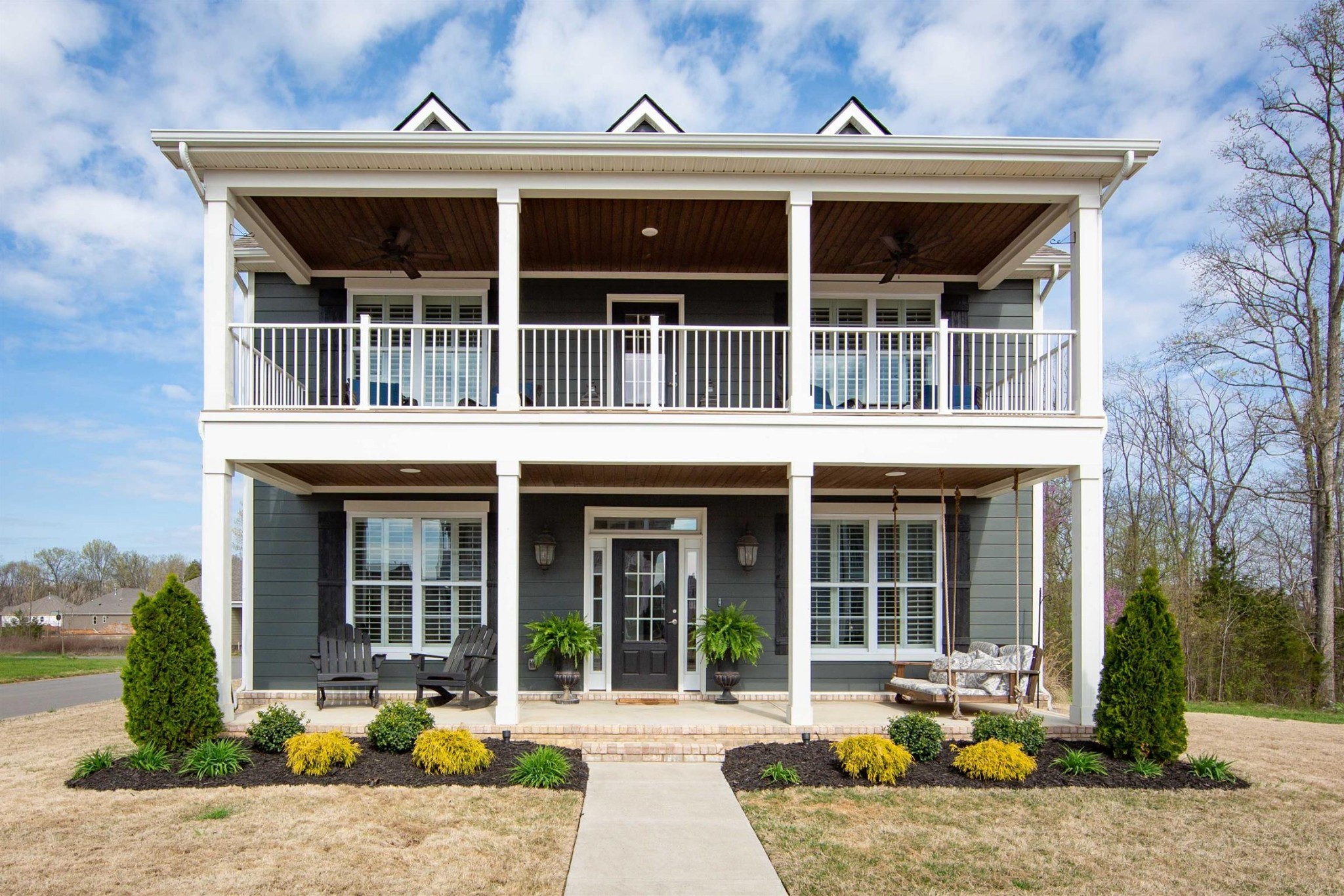 4343 Maxwell Road Antioch, TN 37013 - Photo 2 of 31 front view of a building with a window