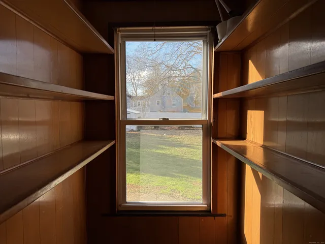 $1,750 | 15 Freestone Avenue, Portland, CT 06480