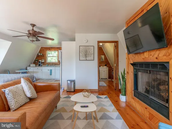 $589,000 | 113 West Main Street, Stanley, VA 22851