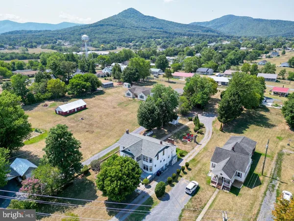 $589,000 | 113 West Main Street, Stanley, VA 22851
