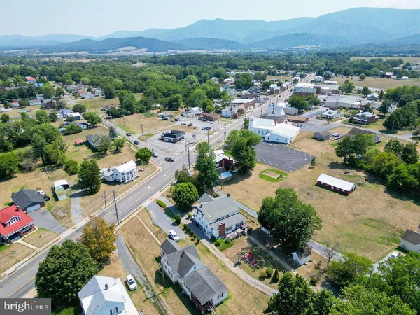 $589,000 | 113 West Main Street, Stanley, VA 22851