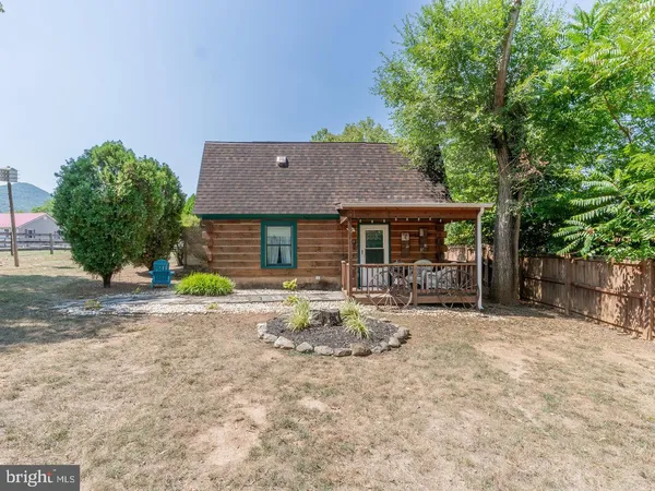 $589,000 | 113 West Main Street, Stanley, VA 22851