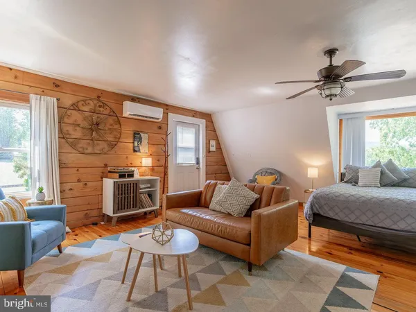 $589,000 | 113 West Main Street, Stanley, VA 22851