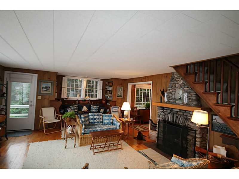 52 Blair Road Southport, ME 04576 - Photo 9 of 17 Living Room.