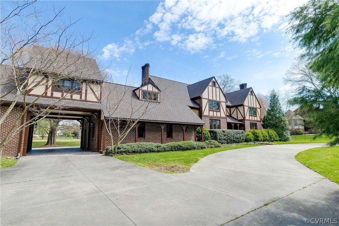 5950 Springfield Road Glen Allen, VA 23060 - Photo 3 of 49 Gallery Image 3