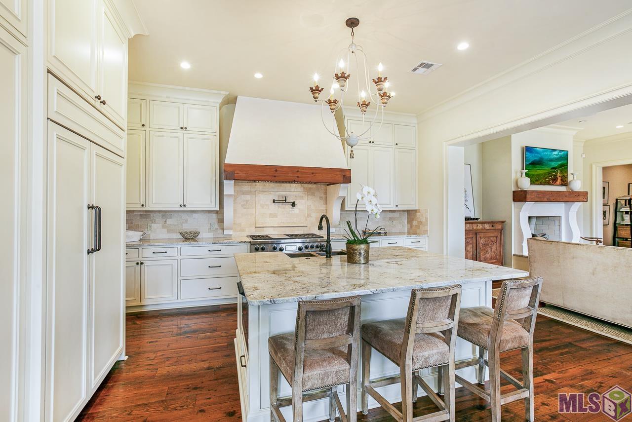 26 Country Club Place Baton Rouge, LA 70809 - Photo 12 of 50 Gallery Image 12