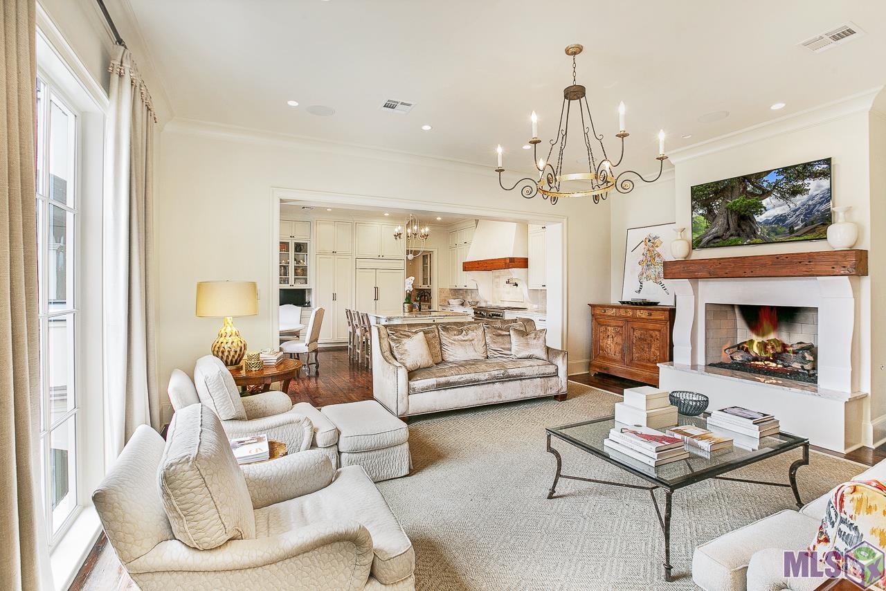 26 Country Club Place Baton Rouge, LA 70809 - Photo 10 of 50 Gallery Image 10